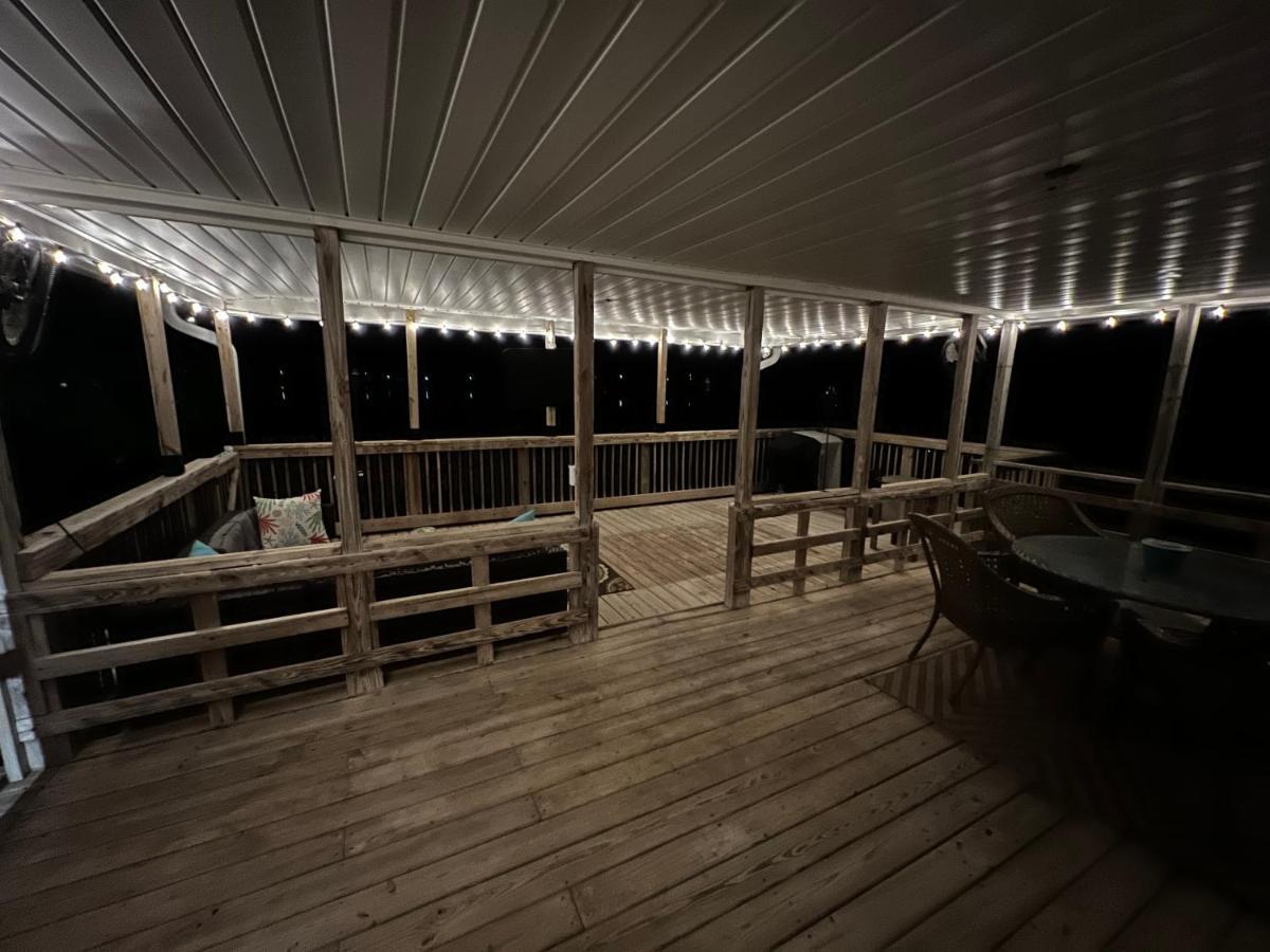 The Fifth Promise - A Cozy Lakehouse Retreat ชิปลีย์ ภายนอก รูปภาพ